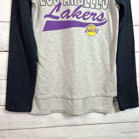 Los Angeles Lakers Women's Cream Layline Raglan Tri-Blend Long Sleeve T-Shirt - Picture 3 of 8